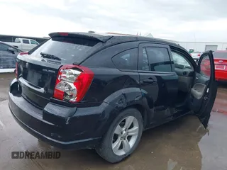 2010 Dodge Caliber Mainstreet z VIN 1B3CB3HA5AD643719, wystawiony jako IAAI lot #41940088 z przebiegiem 173 204 mil mil oraz . Historia ofert i sprzedaży dostępna na DreamBid. Obrazek 4.