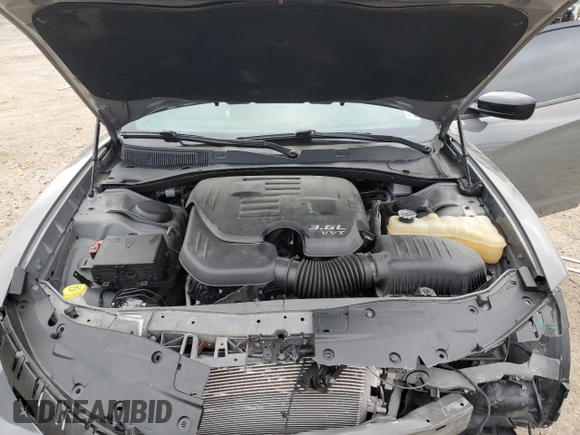 2018 Dodge Charger SXT Plus with VIN 2C3CDXHG0JH134729, listed as a Copart auction lot 48960975 with 81,950 mi miles and Salvage Title. Bid and sale history available at DreamBid. Image 13.