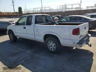 2003 GMC Sonoma SLS with VIN 1GTDT19X538159245, listed as a Copart auction lot 70503874 with 150,249 mi miles and Clean Title. Bid and sale history available at carsss.com. Image 2.