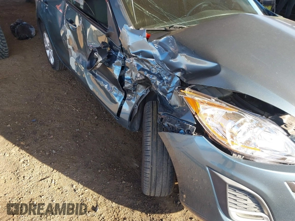 2011 Mazda 3 S Sport with VIN JM1BL1U55B1384477, listed as a IAAI auction lot 41760203 with 149,346 mi miles and . Bid and sale history available at carsss.com. Image 6.