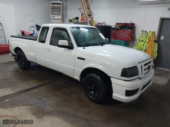 2007 Ford Ranger STX with VIN 1FTYR44E97PA42495, listed as a IAAI auction lot 41553780 with 90,236 mi miles. Bid and sale history available at carsss.com. Image 1.