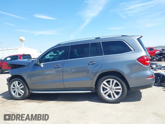 2018 Mercedes-Benz GLS 450 z VIN 4JGDF6EE3JB079513, wystawiony jako IAAI lot #41725648 z przebiegiem 60 590 mil mil oraz . Historia ofert i sprzedaży dostępna na DreamBid. Obrazek 15.