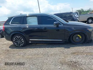2025 Volvo XC90 Plus with VIN YV4062PB3S1366904, listed as a IAAI auction lot 42651118 with 10,380 mi miles and . Bid and sale history available at DreamBid. Image 13.