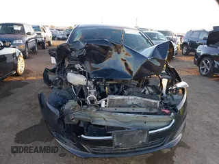 2018 Ford Fiesta SE with VIN 3FADP4BJ0JM121836, listed as a IAAI auction lot 41575608 with 74,010 mi miles. Bid and sale history available at carsss.com. Image 6.