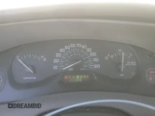 2001 Buick Century Custom with VIN 2G4WS52J011140168, listed as a Copart auction lot 72565904 with 209,260 mi miles and Salvage Title. Bid and sale history available at carsss.com. Image 9.