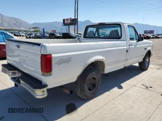 1996 Ford F-150 with VIN 1FTEF14H6TLB73809, listed as a Copart auction lot 72203584 with 227,762 mi miles and Clean Title. Bid and sale history available at carsss.com. Image 3.