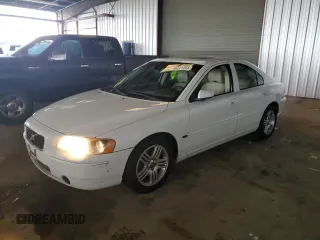 2005 Volvo S60 with VIN YV1RS612052458826, listed as a Copart auction lot 86221364 with 132,330 mi miles and Clean title. Bid and sale history available at DreamBid. Image 1.