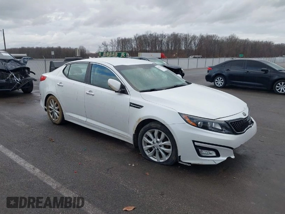 2015 Kia Optima EX with VIN 5XXGN4A7XFG429821, listed as a IAAI auction lot 41707204 with 134,383 mi miles. Bid and sale history available at carsss.com. Image 1.