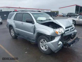 2004 Toyota 4Runner SR5 with VIN JTEZU14R640027277, listed as a IAAI auction lot 41833546 with 255,601 mi miles. Bid and sale history available at carsss.com. Image 1.