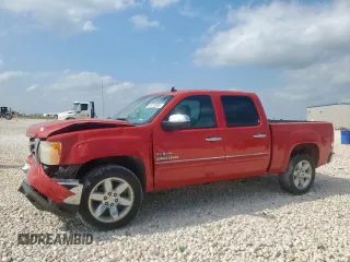 2013 GMC Sierra 1500 SLE z VIN 3GTP1VE05DG149636, wystawiony jako Copart lot #59276605 z przebiegiem 131 422 mil mil oraz Szkoda całkowita • Salvage title. Historia ofert i sprzedaży dostępna na DreamBid. Obrazek 1.