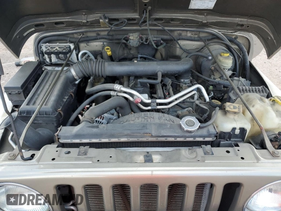 2004 Jeep Wrangler Sahara with VIN 1J4FA59SX4P791038, listed as a Copart auction lot 56154455 with 193,693 mi miles and Salvage title. Bid and sale history available at DreamBid. Image 11.