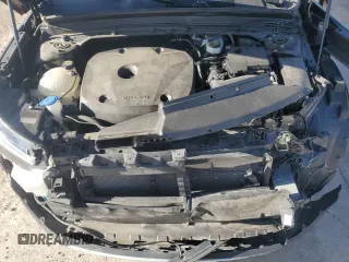 2019 Volvo XC40 Momentum с VIN YV4162UK5K2147350, выставлен на аукционе Copart как лот 48823265 с пробегом 61 029 миль миль и Списание • Salvage title. История ставок и продаж доступна на DreamBid. Изображение 14.