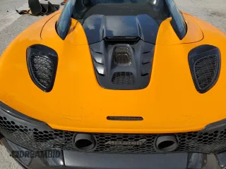 2025 McLaren Artura z VIN SBM16BEA8SW002943, wystawiony jako Copart lot #43462325 z przebiegiem Nie podano mil oraz Szkody całkowita. Historia ofert i sprzedaży dostępna na DreamBid. Obrazek 12.