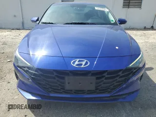2023 Hyundai Elantra SEL z VIN 5NPLM4AG8PH089477, wystawiony jako Copart lot #53544065 z przebiegiem 61 067 mil mil oraz Szkoda całkowita • Salvage title. Historia ofert i sprzedaży dostępna na DreamBid. Obrazek 5.