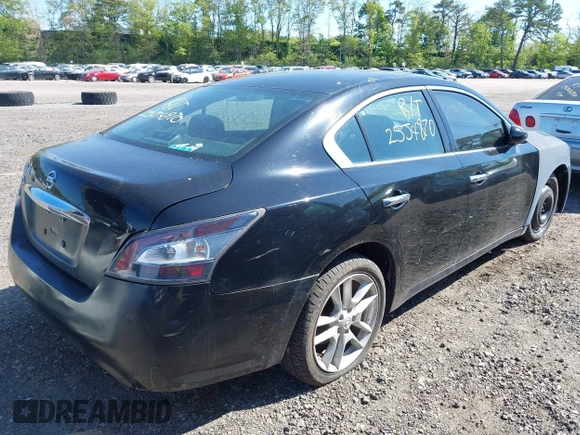 2014 Nissan Maxima S z VIN 1N4AA5AP9EC466659, wystawiony jako IAAI lot #42250666 z przebiegiem Nie podano mil oraz . Historia ofert i sprzedaży dostępna na DreamBid. Obrazek 4.