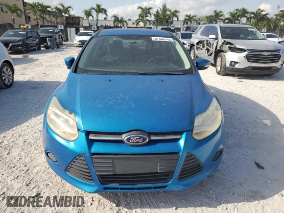 2013 Ford Focus SE z VIN 1FADP3F2XDL175079, wystawiony jako Copart lot #57408745 z przebiegiem 192 343 mil mil oraz Czysty tytuł • Clean title. Historia ofert i sprzedaży dostępna na DreamBid. Obrazek 5.