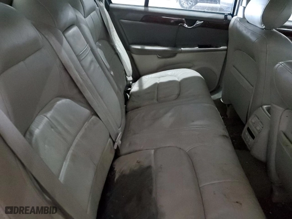 2004 Cadillac DeVille with VIN 1G6KD54Y24U233633, listed as a Copart auction lot 42130475 with 0 mi miles and Salvage Title. Bid and sale history available at carsss.com. Image 10.