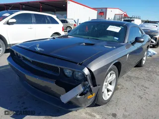 2013 Dodge Challenger Rallye Redline with VIN 2C3CDYAG8DH578929, listed as a IAAI auction lot 41479265 with 138,098 mi miles. Bid and sale history available at carsss.com. Image 17.