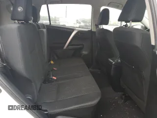 2018 Toyota RAV4 LE с VIN JTMBFREV0JJ181144, выставлен на аукционе Copart как лот 57117405 с пробегом 177 136 миль миль и Списание • Salvage title. История ставок и продаж доступна на DreamBid. Изображение 10.