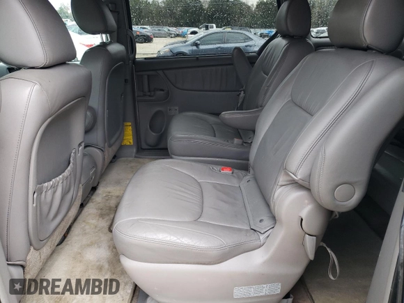 2009 Toyota Sienna XLE with VIN 5TDBK22C89S027706, listed as a Copart auction lot 88672015 with 215,515 mi miles and Salvage Title. Bid and sale history available at DreamBid. Image 11.