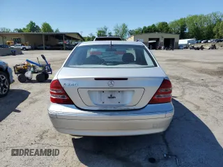 2002 Mercedes-Benz C 230/260/280/320 with VIN WDBRF61J42F284358, listed as a Copart auction lot 57496275 with 215,776 mi miles and Clean title. Bid and sale history available at DreamBid. Image 6.