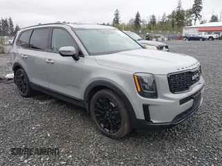 2022 Kia Telluride EX z VIN 5XYP3DHC9NG280434, wystawiony jako IAAI lot #42130276 z przebiegiem 48 903 mil mil oraz . Historia ofert i sprzedaży dostępna na DreamBid. Obrazek 1.