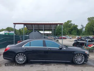 2016 Mercedes-Benz S 550 with VIN WDDUG8CB5GA222424, listed as a IAAI auction lot 40413820 with 125,802 mi miles and . Bid and sale history available at carsss.com. Image 14.