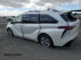 2021 Toyota Sienna Limited with VIN 5TDZRKEC0MS050234, listed as a Copart auction lot 44274465 with 71,644 mi miles and Salvage Title. Bid and sale history available at carsss.com. Image 2.