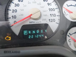 2008 Dodge 1500 SLT with VIN 1D7HU18288S599075, listed as a IAAI auction lot 41782914 with 221,244 mi miles. Bid and sale history available at carsss.com. Image 15.