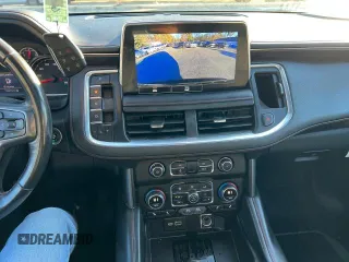 2021 Chevrolet Suburban RST z VIN 1GNSKEKD0MR457206, wystawiony jako Copart lot #87004944 z przebiegiem 139 570 mil mil oraz Czysty tytuł • Clean title. Historia ofert i sprzedaży dostępna na DreamBid. Obrazek 10.