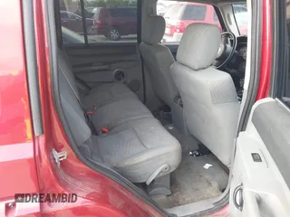 2006 Jeep Commander with VIN 1J8HG48N46C232087, listed as a IAAI auction lot 42174449 with 249,182 mi miles and . Bid and sale history available at DreamBid. Image 8.