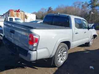2018 Toyota Tacoma SR with VIN 3TMGZ5AN7JM165084, listed as a IAAI auction lot 41620305 with 21,010 mi miles. Bid and sale history available at carsss.com. Image 4.