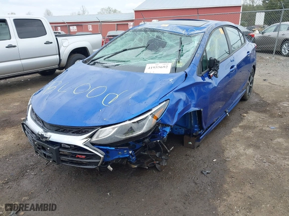 2019 Chevrolet Cruze Premier with VIN 1G1BF5SM0K7104799, listed as a IAAI auction lot 41955692 with 1 mi miles. Bid and sale history available at carsss.com. Image 6.