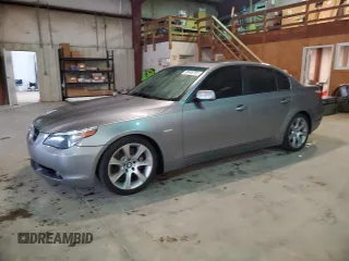 2007 BMW 5 Series 550i z VIN WBANB53517CP07229, wystawiony jako Copart lot #58400705 z przebiegiem 112 866 mil mil oraz Szkoda całkowita • Salvage title. Historia ofert i sprzedaży dostępna na DreamBid. Obrazek 1.