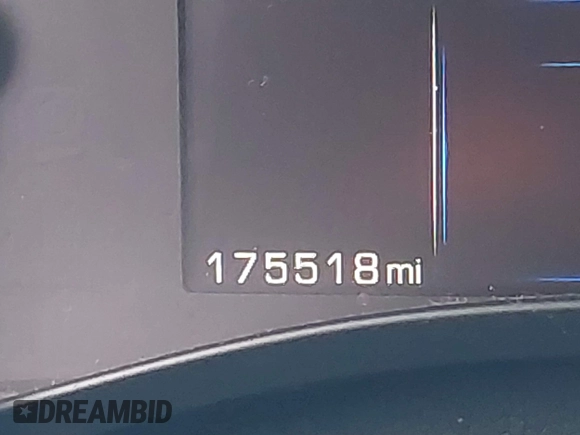 2013 Cadillac ATS z VIN 1G6AA5RX8D0134391, wystawiony jako IAAI lot #41563698 z przebiegiem 175 518 mil mil oraz . Historia ofert i sprzedaży dostępna na DreamBid. Obrazek 7.