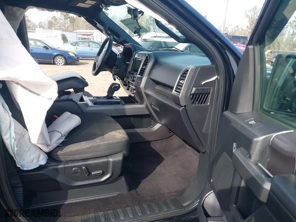 2016 Ford F-150 XLT with VIN 1FTEW1EG5GFC66220, listed as a IAAI auction lot 41448364 with NaN miles. Bid and sale history available at carsss.com. Image 5.