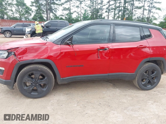 2020 Jeep Compass North z VIN 3C4NJDBB8LT133542, wystawiony jako IAAI lot #42156144 z przebiegiem 53 034 mil mil oraz . Historia ofert i sprzedaży dostępna na DreamBid. Obrazek 6.