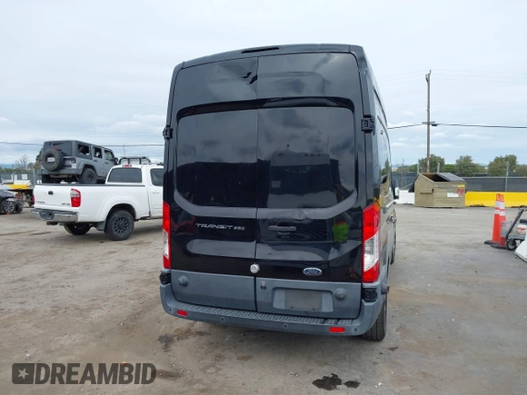 2017 Ford Transit z VIN 1FTYR2XM0HKB54687, wystawiony jako IAAI lot #41608746 z przebiegiem 57 744 mil mil oraz . Historia ofert i sprzedaży dostępna na DreamBid. Obrazek 16.