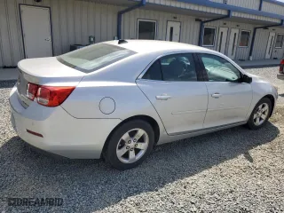 2014 Chevrolet Malibu LS with VIN 1G11B5SL0EF124995, listed as a Copart auction lot 53923025 with 271,774 mi miles and Clean Title. Bid and sale history available at carsss.com. Image 3.