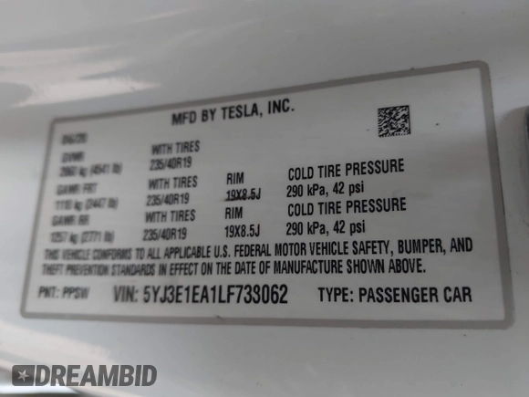 2020 Tesla Model 3 Standard Range Plus with VIN 5YJ3E1EA1LF738062, listed as a IAAI auction lot 41747581 with 41,897 mi miles. Bid and sale history available at carsss.com. Image 9.