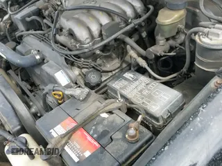 1995 Toyota Tacoma with VIN 4TAVN53F4SZ029211, listed as a IAAI auction lot 41787542 with 357,685 mi miles and . Bid and sale history available at DreamBid. Image 12.