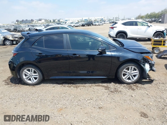 2022 Toyota Corolla Hatchback SE with VIN JTNB4MBE0N3166758, listed as a IAAI auction lot 39296188 with 20,401 mi miles. Bid and sale history available at carsss.com. Image 14.