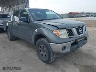 2005 Nissan Frontier 2WD Nismo with VIN 1N6AD07U45C444082, listed as a IAAI auction lot 41565356 with 205,210 mi miles. Bid and sale history available at carsss.com. Image 1.
