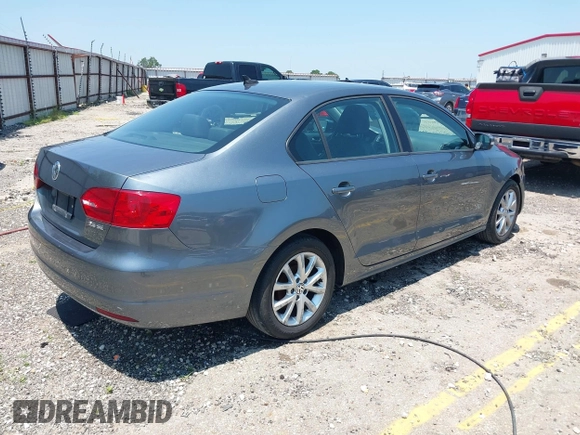 2011 Volkswagen Jetta SE with VIN 3VWDZ7AJ0BM012959, listed as a IAAI auction lot 42455475 with 128,220 mi miles and . Bid and sale history available at DreamBid. Image 4.