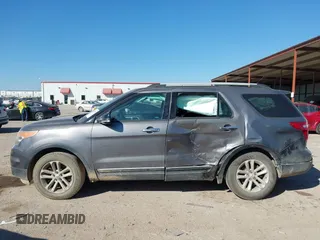 2013 Ford Explorer XLT with VIN 1FM5K7D80DGB26232, listed as a IAAI auction lot 41647847 with 215,822 mi miles. Bid and sale history available at carsss.com. Image 14.