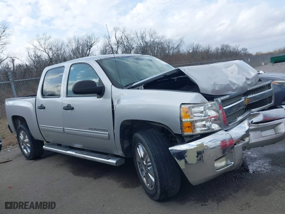 2012 Chevrolet Silverado 1500 LT with VIN 3GCPCSE07CG165148, listed as a IAAI auction lot 41558167 with 217,610 mi miles. Bid and sale history available at carsss.com. Image 13.