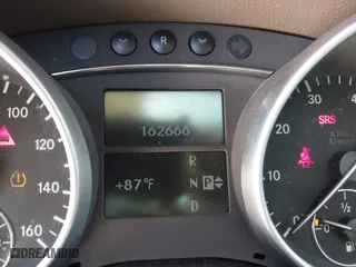 2007 Mercedes-Benz GL-Class with VIN 4JGBF71E57A140460, listed as a IAAI auction lot 41834280 with 162,666 mi miles. Bid and sale history available at carsss.com. Image 7.