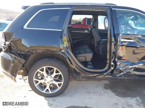 2019 Jeep Grand Cherokee Limited with VIN 1C4RJFBG7KC640158, listed as a IAAI auction lot 41749437 with 41,566 mi miles. Bid and sale history available at carsss.com. Image 20.