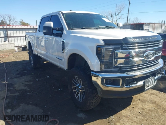 2017 Ford F-250 Lariat z VIN 1FT7W2BT4HED25460, wystawiony jako IAAI lot #41639705 z przebiegiem 178 349 mil mil oraz . Historia ofert i sprzedaży dostępna na DreamBid. Obrazek 1.