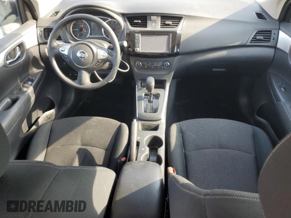 2019 Nissan Sentra S z VIN 3N1AB7AP3KY383463, wystawiony jako Copart lot #54905165 z przebiegiem 62 955 mil mil oraz Szkoda całkowita • Salvage title. Historia ofert i sprzedaży dostępna na DreamBid. Obrazek 8.